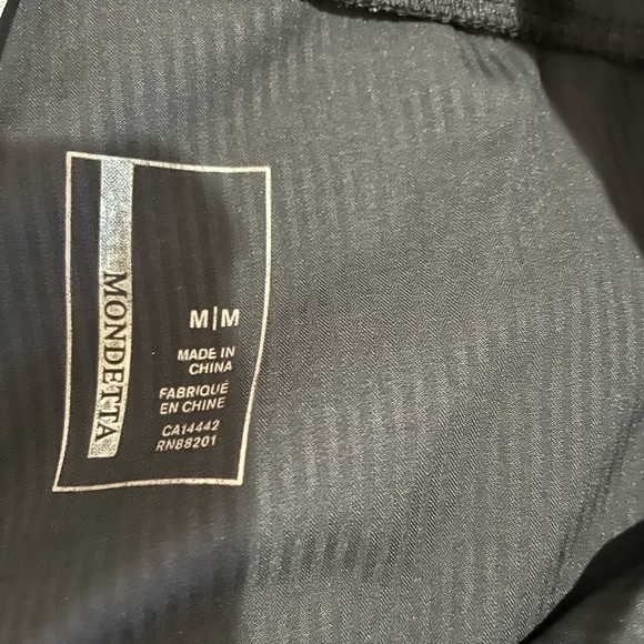 Mondetta size medium athletic shorts - Picture 2 of 2